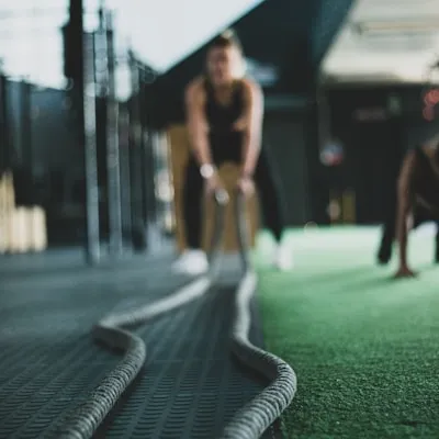 High intensity interval training with battle ropes